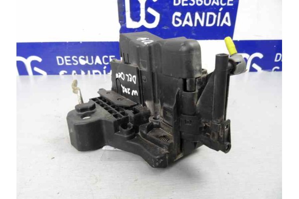 CERRADURA PUERTA DELANTERA DERECHA MERCEDES-BENZ CLASE C (BM 202) BERLINA