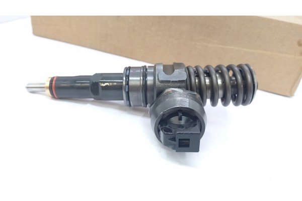 PUMP INJECTOR 038130073AS VW GOLF V CADDY III 2 0 SDI 2004 2010 Catalog number of the part 0 414 720 282