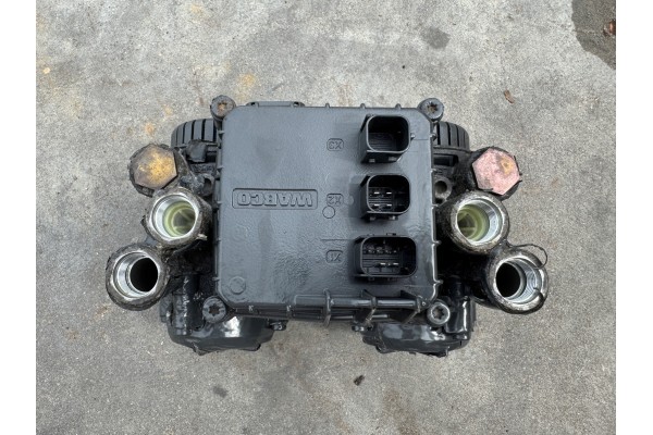 Valve Modulator EBS Mercedes Actros MP 4 Arocs Antos Atego A0004297624 Catalog number of the part Zawor A0004297624 TTP