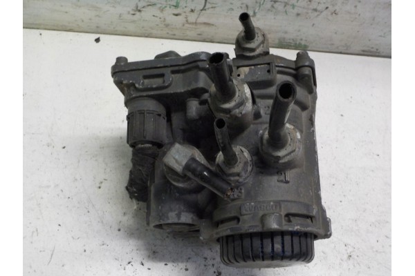 DAF XF 105 SEMI TRAILER VALVE Part manufacturer DAF OE