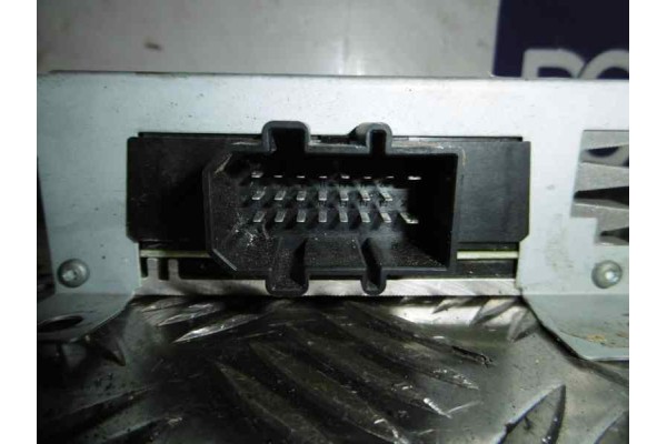 8E9035223D MODULO ELECTRONICO AUDI A4 BERLINA (8E) 1.9 TDI 2006 8E9035223D 155383 AUDI - 1