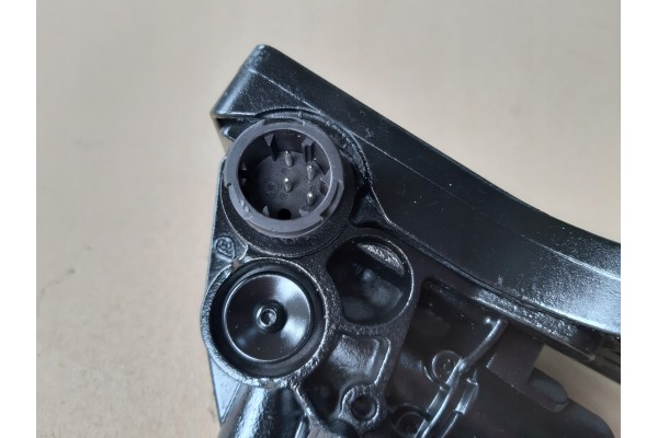 VOLVO FH MOUNTAIN BRAKE VALVE EPG 21991154 Car type trucks