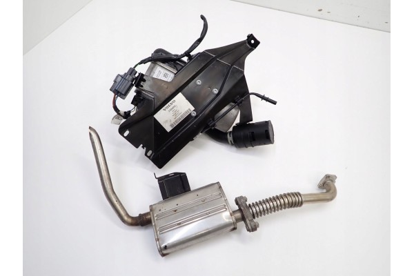 WEBASTO PARKING HEATER SET 31694658 VOLVO XC60 II D4 2 0D 18R Catalog number of the part 31694658 31404957 31363990 ROZP