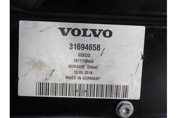 WEBASTO PARKING HEATER SET 31694658 VOLVO XC60 II D4 2 0D 18R Version European