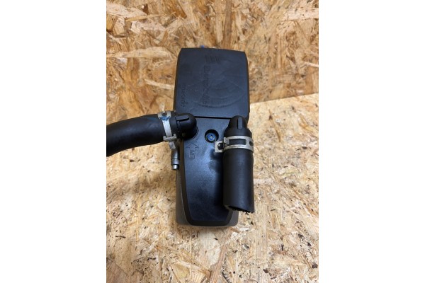 PARKING HEATER EBERSPACHER 10R 057330 122R 000449 ORIGINAL Catalog number of the original 10R 057330 122R 000449