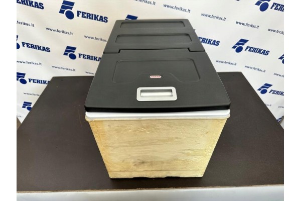 NEW MAN TGX refrigerator from 2018 IndelB TB40 Part manufacturer MAN OE
