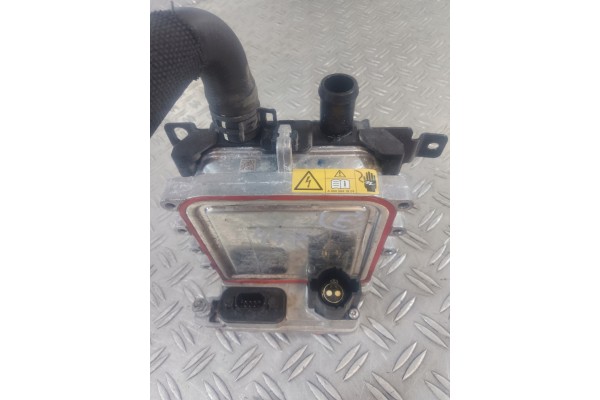 VITO 447 EQV 447 22 HEAT EXCHANGER A0008357300 Part manufacturer Mercedes Benz OE