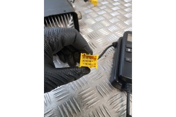 Calefactor Webasto Airtronic D2 1851020 con Mando a Distancia y Bomba 