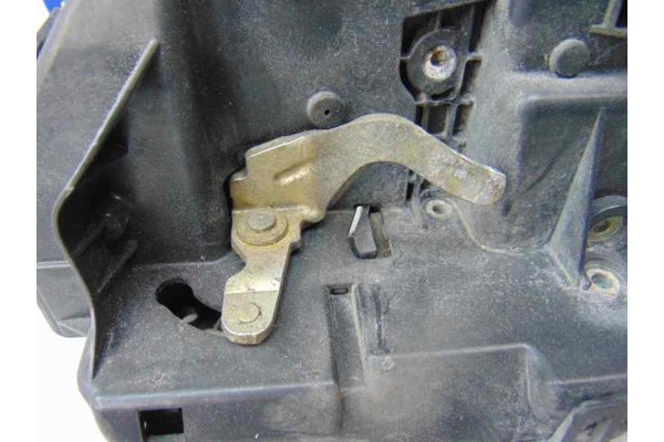 CERRADURA PUERTA TRASERA DERECHA MERCEDES-BENZ CLASE C (BM 203) BERLINA