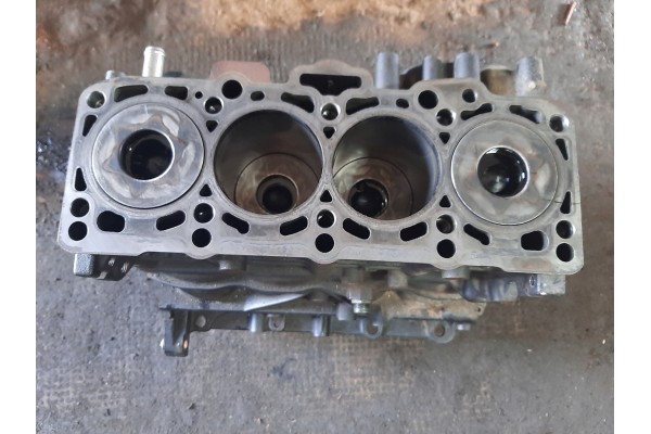 VW AUDI SKODA ENGINE BLOCK WAL PISTONS 2 0 TDI BKD Part manufacturer Volkswagen OE