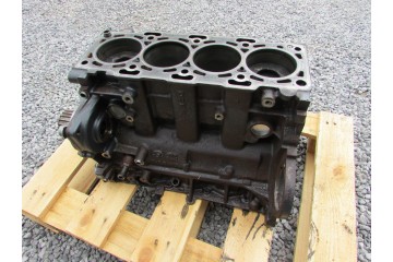Bloque de motor con cigüeñal Hyundai Santa Fe II 2.2 CRDi D4EB
