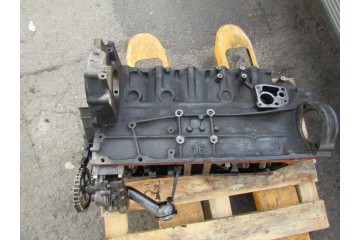 17 MERCEDES W124 W201 190 2 5D ENGINE BLOCK PISTONS BOTTOM ENGINE COMPLETE Catalog number of the part MERCEDES W124 W201 190 2 5