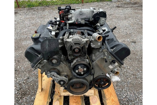 Engine complete Lincoln Town Car Crown Victoria 4 6 v8 2011 Catalog number of the part 9S 802 AB