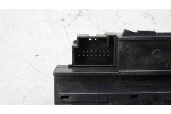 3C0905843Q CONMUTADOR DE ARRANQUE VOLKSWAGEN PASSAT VARIANT (3C5) Highline 2007 3C0905843Q 163223 VOLKSWAGEN - 1