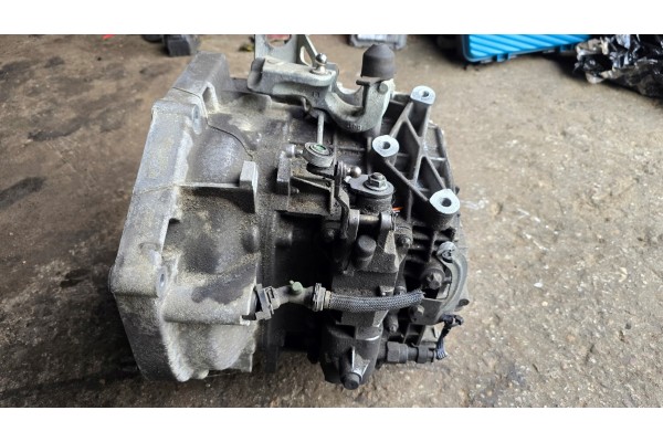 GEARBOX LANCIA DELTA III FIAT 1 6 JTDm 55216183 Part manufacturer Lancia OE
