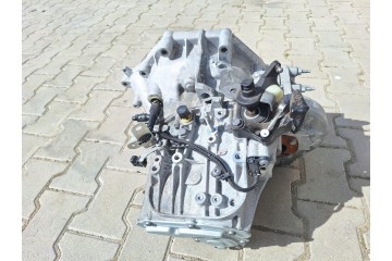 PSA Vivaro Jumpy Expert Proace 2024r MANUAL GEARBOX 2 0 BLUE HDI