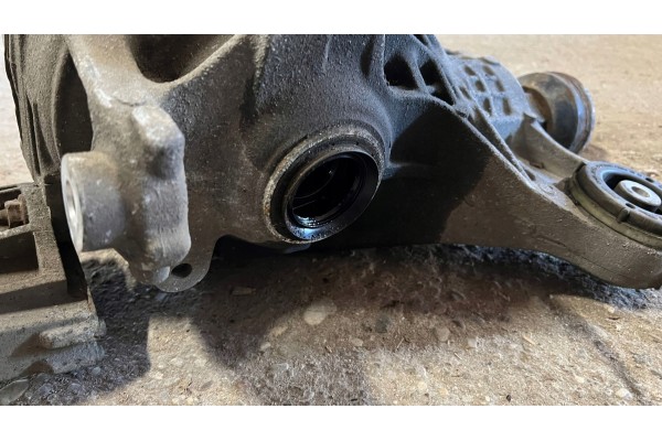 2015 Land Rover Range Rover Sport L494 Rear Differential HPLA4A213CA Car type 4x4 SUV