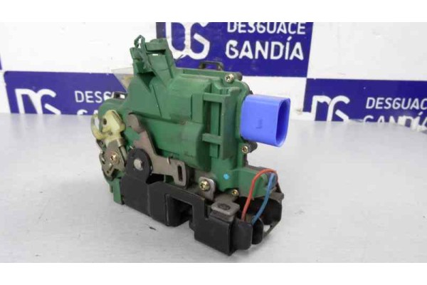 8 PINS CERRADURA PUERTA DELANTERA IZQUIERDA SEAT IBIZA (6L1) Cool 2002 8 PINS 164644 SEAT - 4