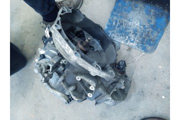OPEL ZAFIRA B 2 2 16V GEARBOX M32 Catalog number of the part OPEL ZAFIRA B 2 2 16V SKRZYNIA BIEGOW M32