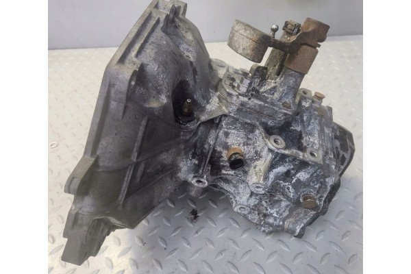 OPEL ADAM CORSA MERIVA ASTRA GEARBOX 12 19 31TYS 1 4B B68S394