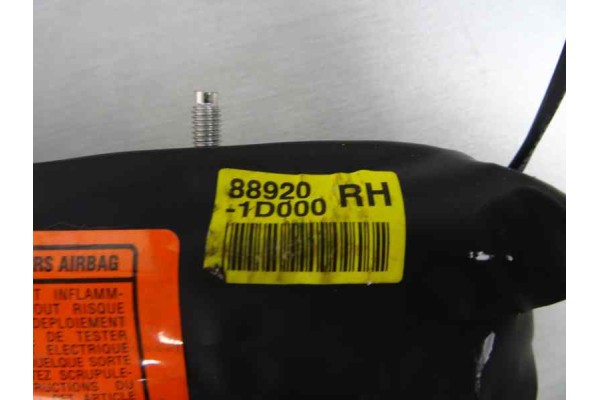 88920-1D000 AIRBAG LATERAL DERECHO KIA CARENS (UN)