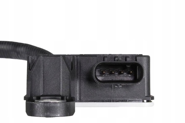 Particulate sensor METZGER 0899446 behind particulate filter for KIA Catalog number of the part 0899446