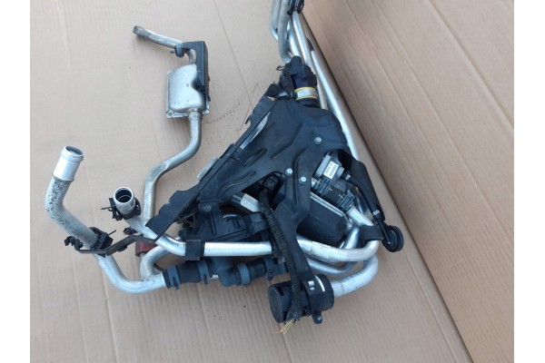 AUDI Q7 4L LIFT 3 0 TFSI WEBASTO 4L0265105N 4L0910105 Catalog number of the part AUDI Q7 4L LIFT 3 0 TFSI WEBASTO 4L0265105N 4L0