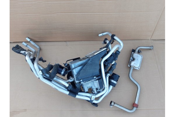 AUDI Q7 4L LIFT 3 0 TFSI WEBASTO 4L0265105N 4L0910105 Catalog number of the original 3 0 TFSI 4L0265105N 4L0910105