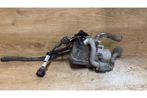 Webasto VOLVO V70 III BW 30733866 2 4L diesel 129kW 2010