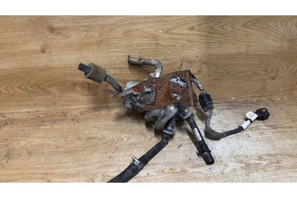 Webasto VOLVO V70 III BW 30733866 2 4L diesel 129kW 2010 Part manufacturer Volvo OE