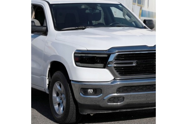 DODGE RAM 1500 2019 2024 LAMPS ASYMMETRIC SMOKED GLASS LAMP Installation side left right