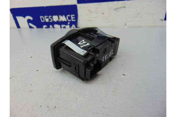 E4B513A024BC MANDO LUCES FORD KA+ (CDU)