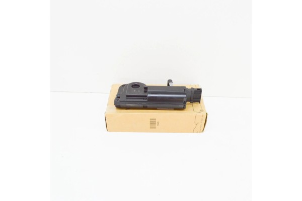 OE VAG 7L0827511C VW TOUAREG 03 07 TRUNK LOCK