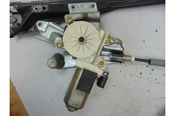 2 PIN ELEVALUNAS DELANTERO DERECHO FORD FOCUS BERLINA (CAK)