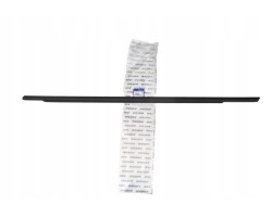 VOLVO XC40 front left door scraper strip