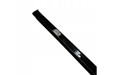 Land Rover Discovery 3 4 L319 LR018079 OE Right Roof Seal Strip Car type 4x4 SUV passenger cars