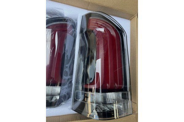 Lámpara Trasera Mercedes V Class Vito 2014-2024 LED Polift