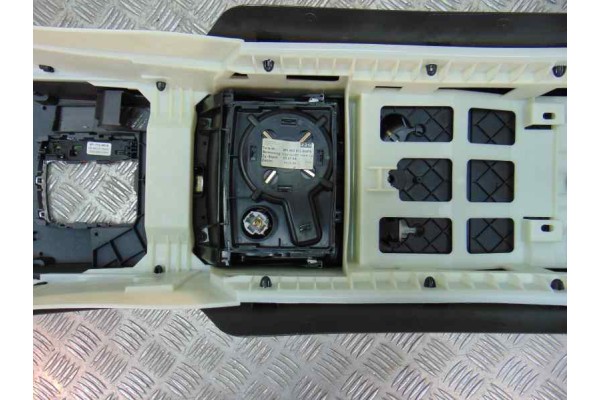  APOYABRAZOS CENTRAL AUDI A6 AVANT (4F5) 2.7 TDI 2005 178665 AUDI - 19