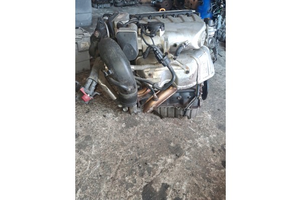 Engine complete VW Phaeton V6 3 2 BKL Catalog number of the part BKL