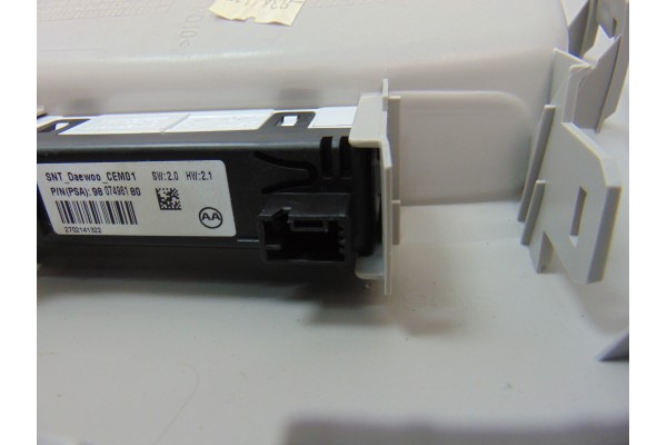 9801287577  LUZ INTERIOR CITROEN C4 CACTUS Feel 2014 9801287577 179020 CITROEN - 6