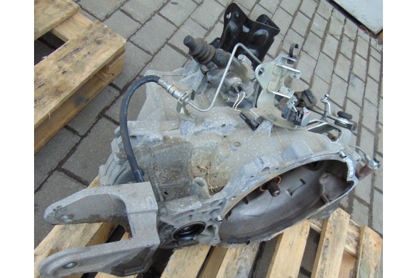 MANUAL GEARBOX 2WD MITSUBISHI ASX I 2010r 1 6 PETROL EX4650 EU