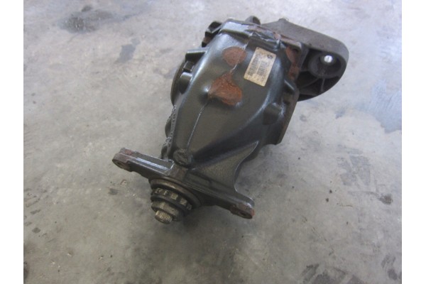 BMW X3 F25 N52 B47 REAR BRIDGE DYFER REAR 7592009 3 73 33107592009 7592010 Catalog number of the part 33107CSA592009BMW X3 F25 N