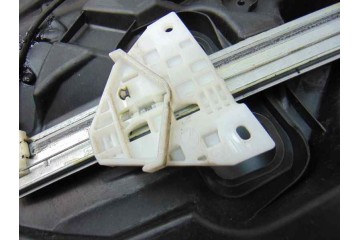 6 PIN ELEVALUNAS DELANTERO IZQUIERDO MAZDA 3 BERLINA (BL) Active 2012 6 PIN 182740 MAZDA - 1