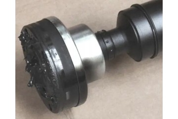 TWO PIECE DRIVE SHAFT WITH SUPPORT GKNP20055 Part manufacturer Spidan