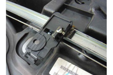 2 PIN ELEVALUNAS TRASERO DERECHO MAZDA 3 BERLINA (BL) Active 2012 2 PIN 182741 MAZDA - 4