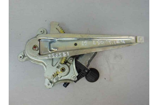 6 PIN ELEVALUNAS TRASERO IZQUIERDO LEXUS IS (DS2/IS2) 250 V6 2007 6 PIN 185052 LEXUS - 1