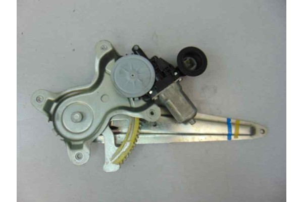 6 PIN ELEVALUNAS TRASERO IZQUIERDO LEXUS IS (DS2/IS2) 250 V6 2007 6 PIN 185052 LEXUS - 5