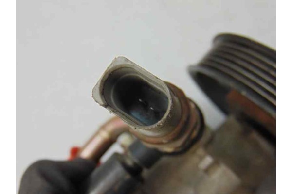 1J0422154B BOMBA DIRECCION AUDI A3 (8L) 1.6 Ambiente 2002 1J0422154B 186015 AUDI - 3