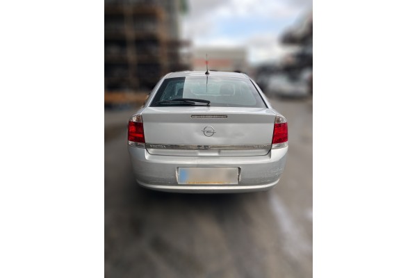 OPEL VECTRA C BERLINA Elegance