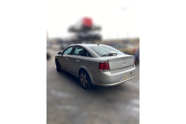 OPEL VECTRA C BERLINA Elegance